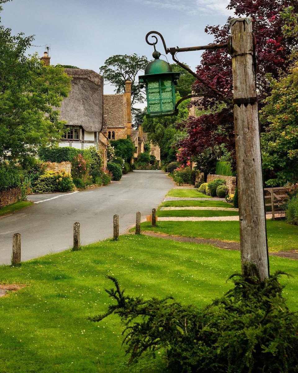 NaturalWorld515's tweet photo. Cotswolds, England https://t.co/UllAszjIb7