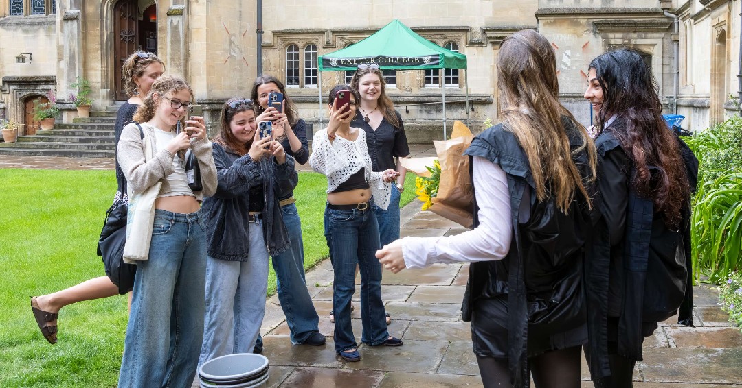 ExeterCollegeOx's tweet photo. The essays come and go. The group chats somehow never do. 

Happy #InternationalFriendshipDay to the friends who make Exeter what it is. 💚 

Tag someone who's been part of your Exeter story. 

#ExeterCollegeOxford #OurStoryisYourStory #FloreatExon https://t.co/czH56rRSjz