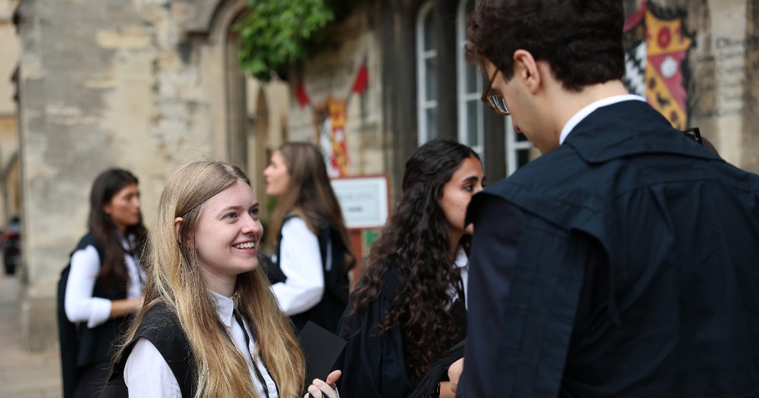 ExeterCollegeOx's tweet photo. The essays come and go. The group chats somehow never do. 

Happy #InternationalFriendshipDay to the friends who make Exeter what it is. 💚 

Tag someone who's been part of your Exeter story. 

#ExeterCollegeOxford #OurStoryisYourStory #FloreatExon https://t.co/czH56rRSjz