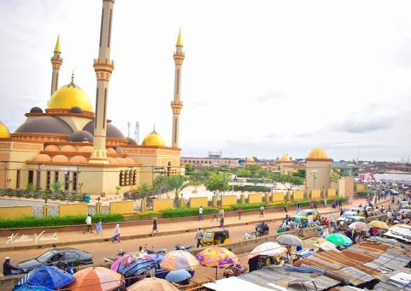 Fuadoluwadamil1's tweet photo. OUR ADOPTION OF THE DIALECT YORUBA AS LINGUA FRANCA IN ILORIN EMIRATE

Our choice of Yoruba as the Lingua Franca was an adoption agreed upon based on insight, prudence and sagacity. When the Emirate became established around 1823, the non-Muslim population was majorly Yoruba heathens (pagans), and there was an urgent and tenacious  need of conduct of Da’wah to revert them to Islam. In order to overcome the issue of language barrier, Yoruba language was adopted for easier communication for the Da'awah purposes. 

This also helped and made it easier for most of our Alfas of non-Yoruba origin, who later engaged in Da'awah activities down the south west region. 

Indeed, there was great wisdom on that adoption by our ancestors and it really  yielded positive results. 

That Yoruba is not pure as its evolution was ethno-genetically affected as Arabic, Hausa, Nupe and Fulani words were fundamentally amalgamated into that language. So, regional, cultural  and social impacts gave birth to Ilorin as a language. 

Our adoption of Yoruba language then was not a wrong choice but rather a necessary and sacrificial tool to cement our Islamic integration and unity.

ILORIN is an exemplary of an Ideal Islamic community, where ethnic affiliation is subdued for Islamic integration.

Yorubas of the south west hate us for that and want to destroy that and unfortunately the Muslims among them are so gullible and allow themselves to be used by their insincere non-Muslim blood relatives, who don't assist them until they become like them. 

Muhammad Saliu Amule