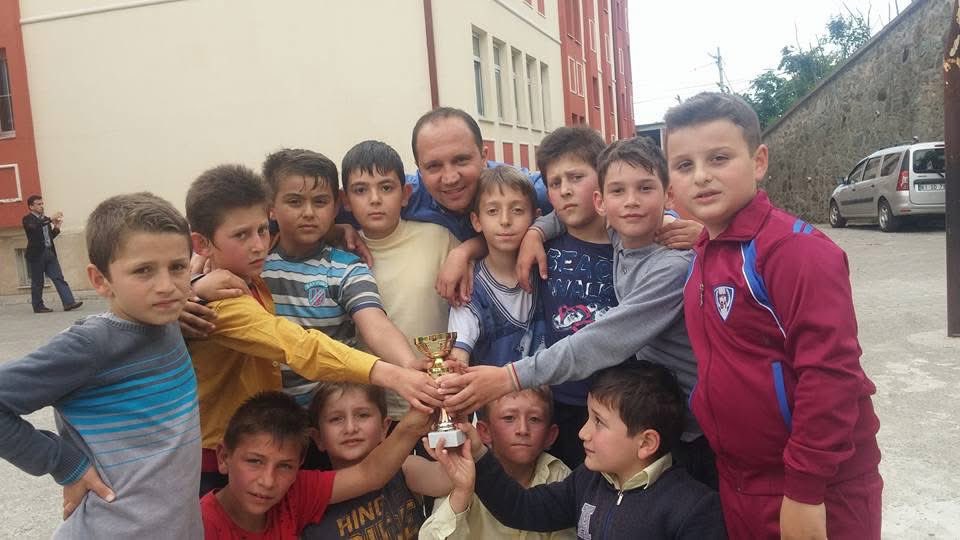 maliyim0's tweet photo. Galatasaray’dan daha fazla helal kupam var çok şükür https://t.co/syMFQHiLTC