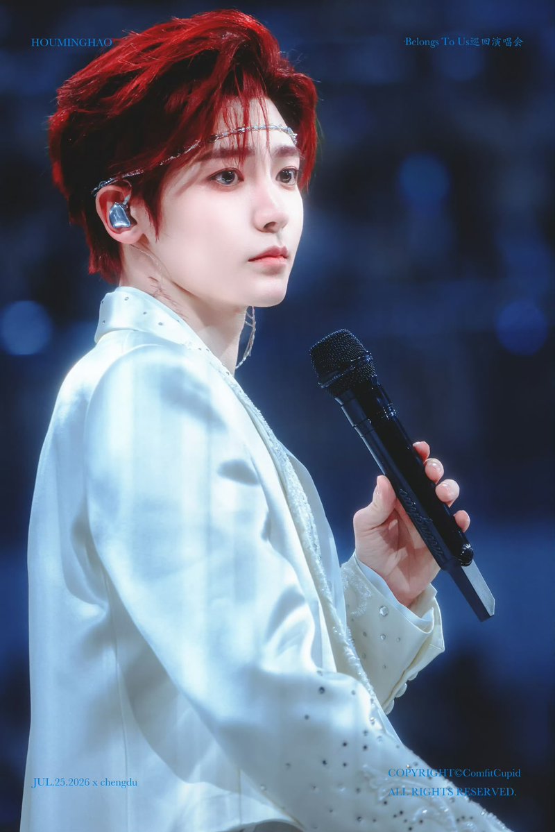 ming__hao_'s tweet photo. 와, 잠시만 이거 보정이 아니....
바다를 다스리는 왕자님이실 것 같음...
이정도면 그냥 내가 뭐든지 포기하고 왕자님 곁에 살라고 물속으로 드가죠.. https://t.co/iNulkbSkk5