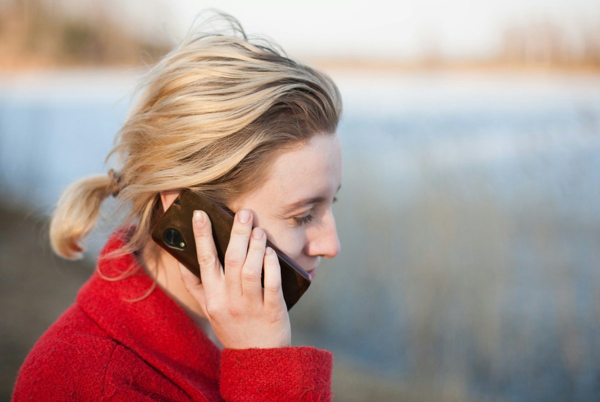 NHSGGC's tweet photo. KIRKINTILLOCH HEALTH &amp; CARE CENTRE UPDATE:

There is currently an issue affecting calls between Kirkintilloch Health &amp; Care Centre and mobile phones. We hope to resolve the issue soon, but in the meantime please use a landline to contact services at the centre. https://t.co/EpGfDKV88q