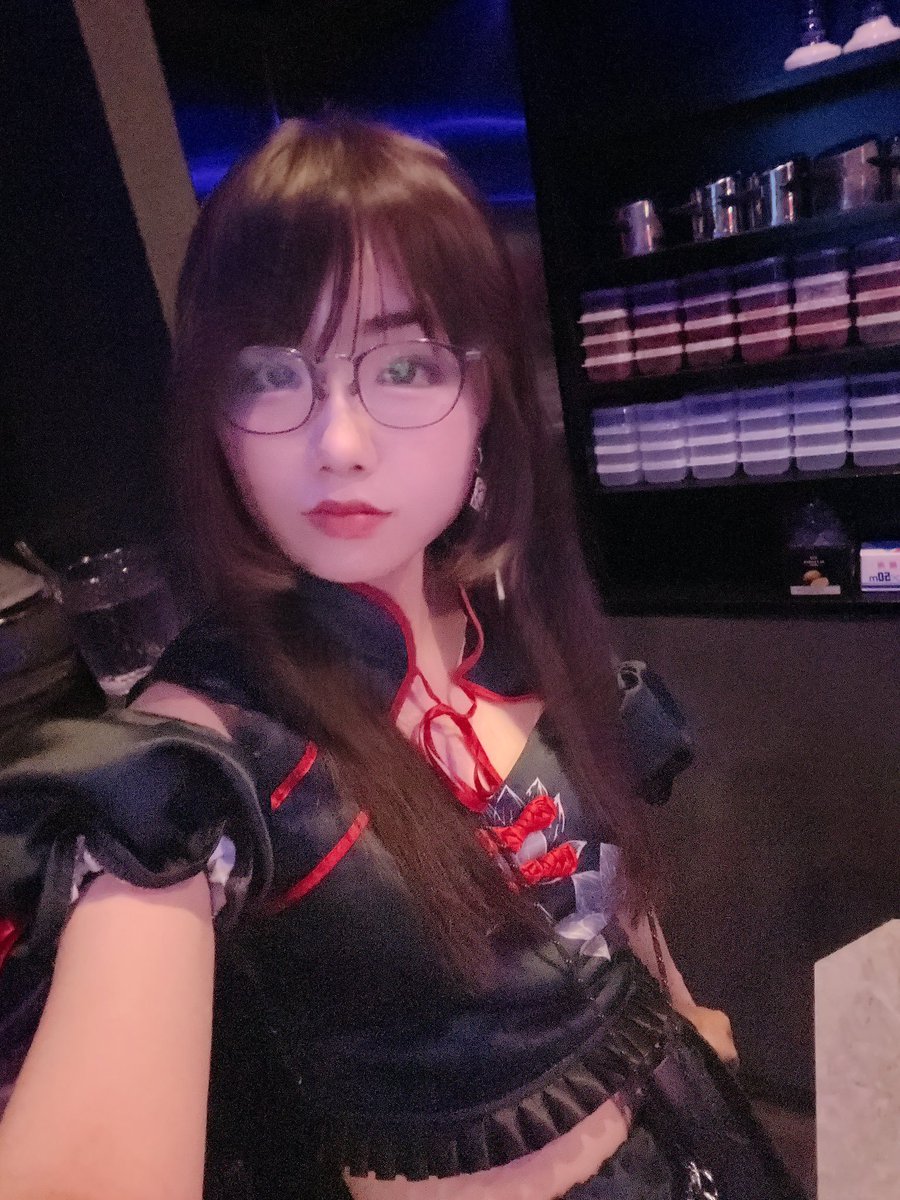 genentoshi's tweet photo. 🌃〜本日の出勤予定〜🌃

19-
てぃあこ

25-
ゆい

https://t.co/3x0gFS3LSI… https://t.co/FCPa76xsPd