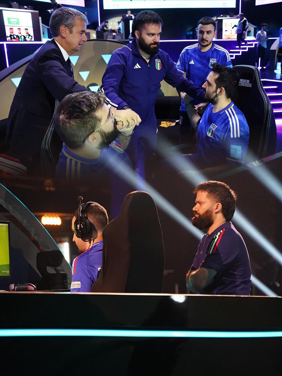 eNazionaleFIGC's tweet photo. Ogni sfida, ogni vittoria, ogni momento condiviso. Grazie, @HOLLYWOOD285 💙 https://t.co/dCH8ZmcJCU