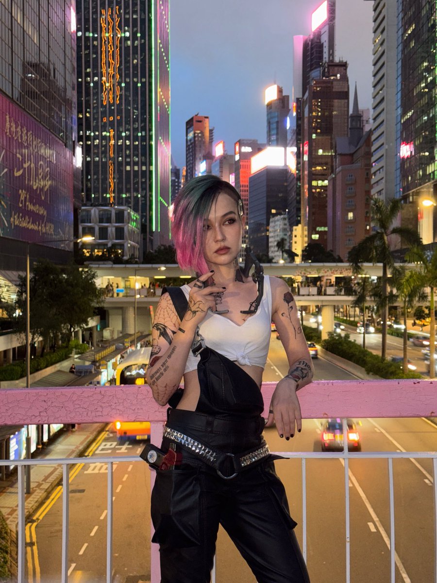 Adele Lave Cosplay tweet media