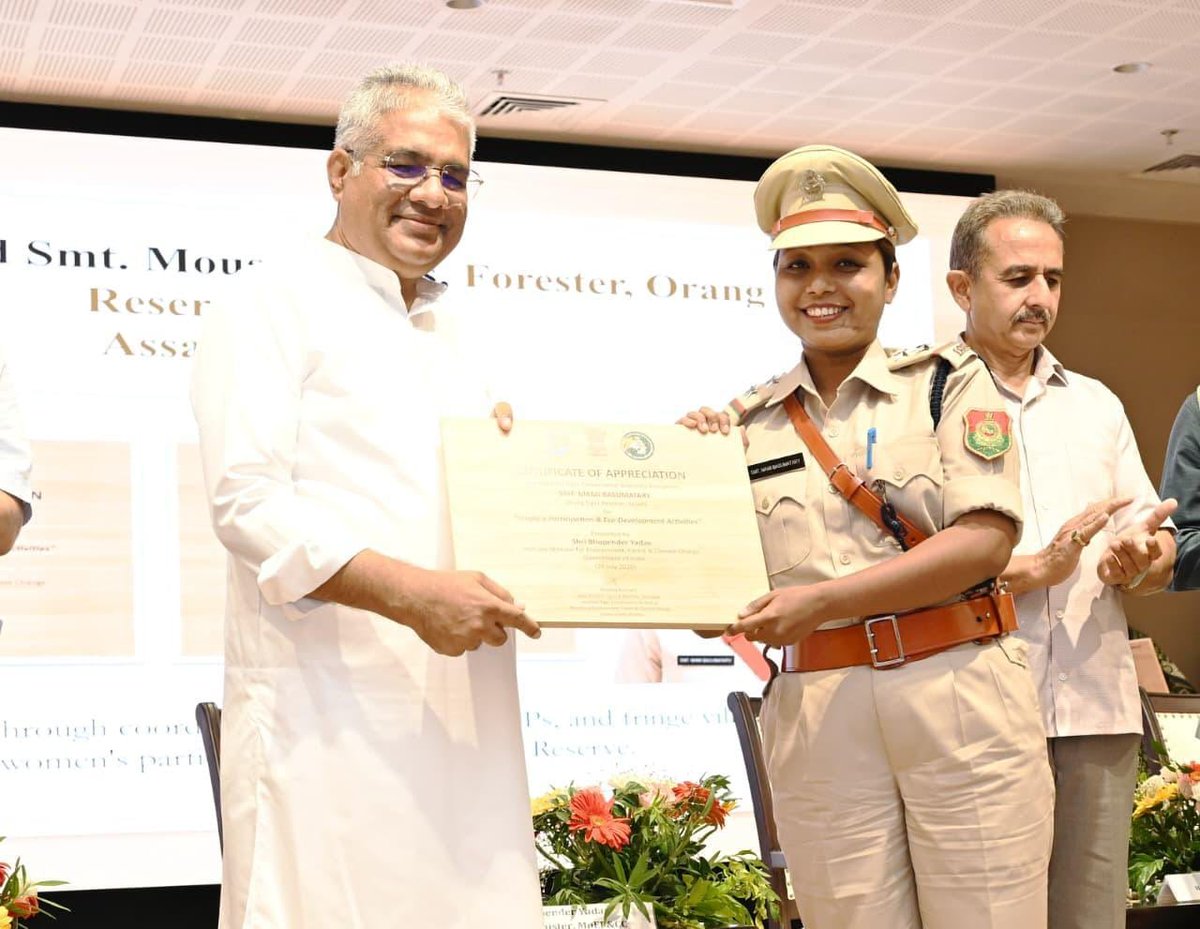 himantabiswa's tweet photo. Assam's successes in nature and animal conservation has been possible due to the unwavering commitment of our frontline warriors.

This commitment was recognised when Mami Basumatary and Mousumi Das, Foresters of Orang Tiger Reserve and Gwmshar Swinary, Van Mazdoor of Manas Tiger Reserve received the coveted NTCA Awards of Excellence 2026 from Hon'ble Union Minister Shri @byadavbjp ji in the Global Tiger Day celebrations.

I wish them the very best in their journey to maintain Assam's ecological diversity.
