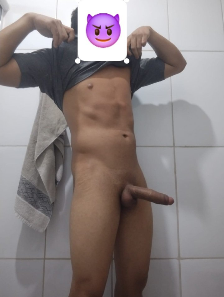 marcoslux07's tweet photo. Quero amizade fixa com punheteiro ✌🏼💪🏼🍼 #perv #gooner #goneer #BROTHERAGEMㅤ #brotheragemheteroㅤㅤㅤ #zoo #BRODERAGEMㅤㅤ #punheteiro https://t.co/b1cdVlOMDT