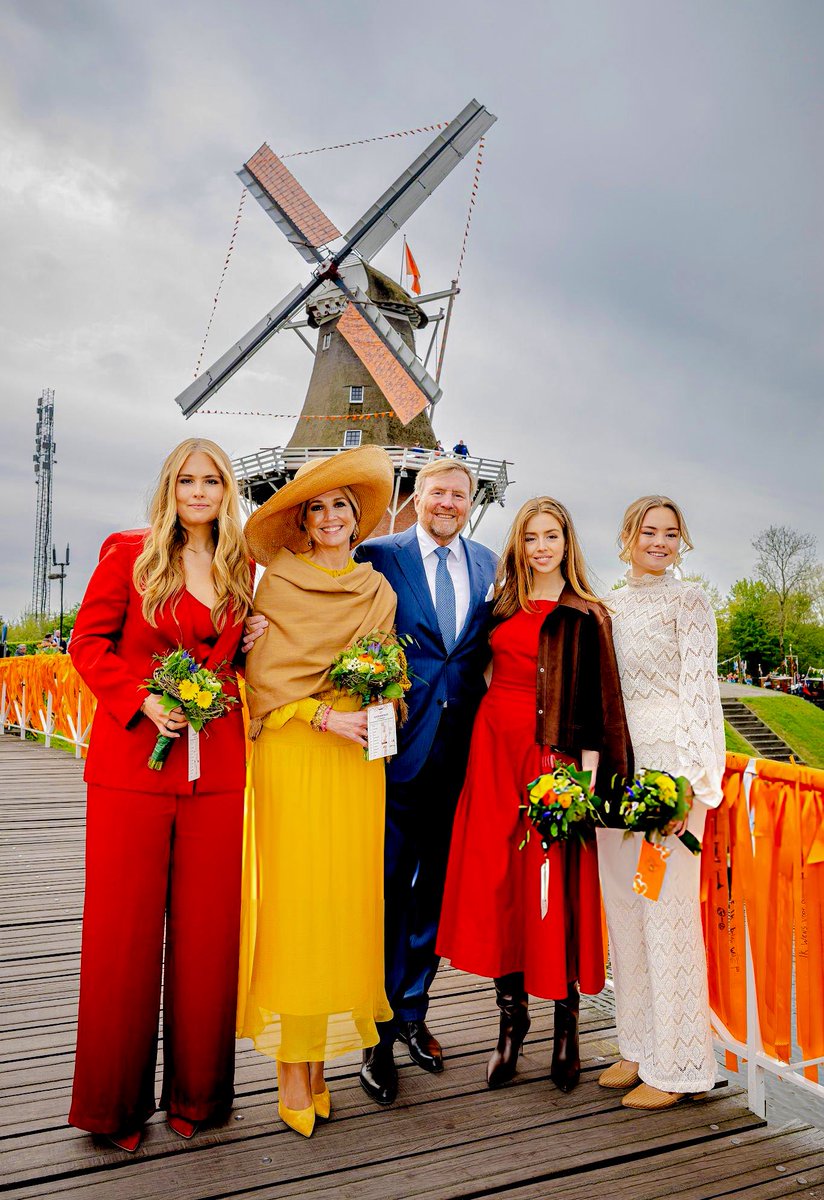 royalchildren_'s tweet photo. #KingWillemAlexander #QueenMaxima #PrincessCatharinaAmalia #PrincessAlexia & #PrincessAriane of The Netherlands attend King's Day 2026, on the occasion of King Willem-Alexander's 59th birthday, in Dokkum, Netherlands 👑🎂 -April 27th 2026.
.
📷 : Patrick van Katwijk/@GettyImages https://t.co/Lse43jEKwa