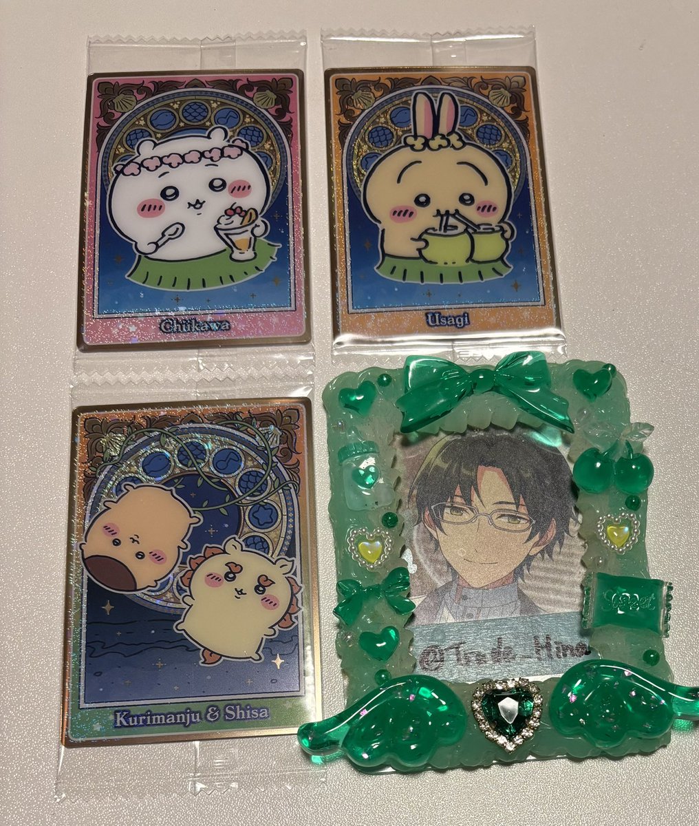 Trade_Hina's tweet photo. 【交換】ちいかわ ウエハース 人魚の島のひみつ

譲:ちいかわ うさぎ くりまんじゅう＆シーサー

求:Nセイレーン 人魚

◎普段は別界隈メイン、あまりちいかわの交換を行いませんので取引後B解していただいて構いません
◎郵送交換
◎纏めて＞セイレーン≧人魚 https://t.co/tGF0sjE5ZS