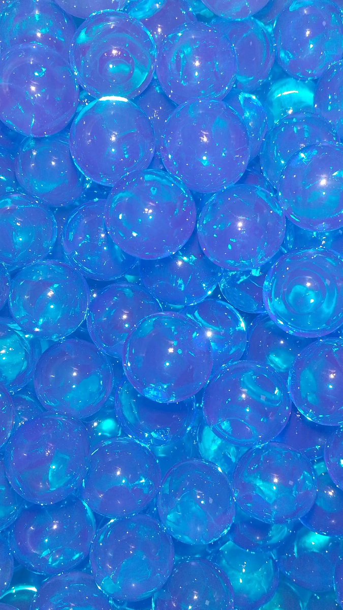 LiminaliTyr's tweet photo. Blue https://t.co/VhHfLt3deM