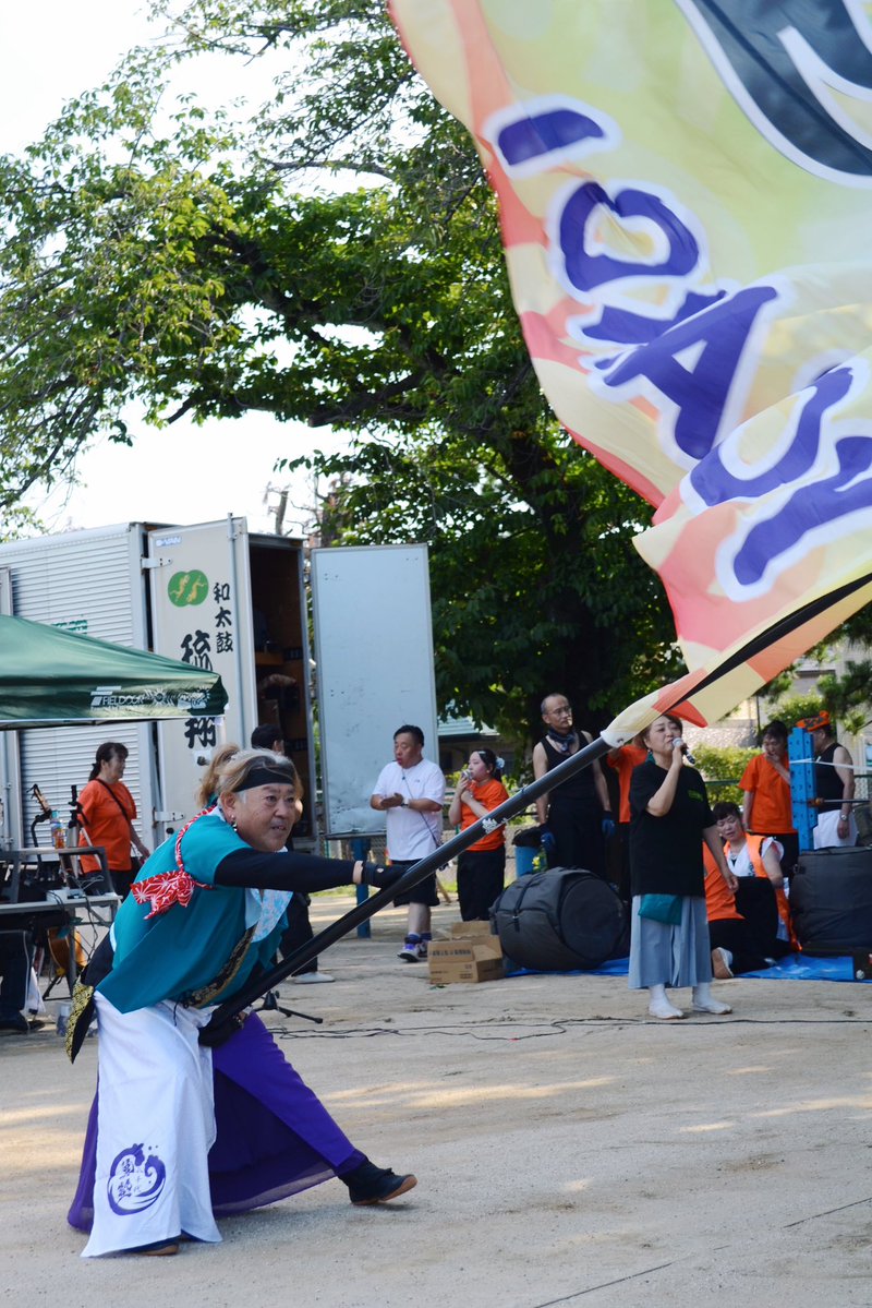 _mo_to_ri_'s tweet photo. 2026/07/25
八千代台自治会夏祭り
🏳️

#YOSAKOI八千代翼塾 #よさこい #八千代台 https://t.co/WCwbZ9FYwC