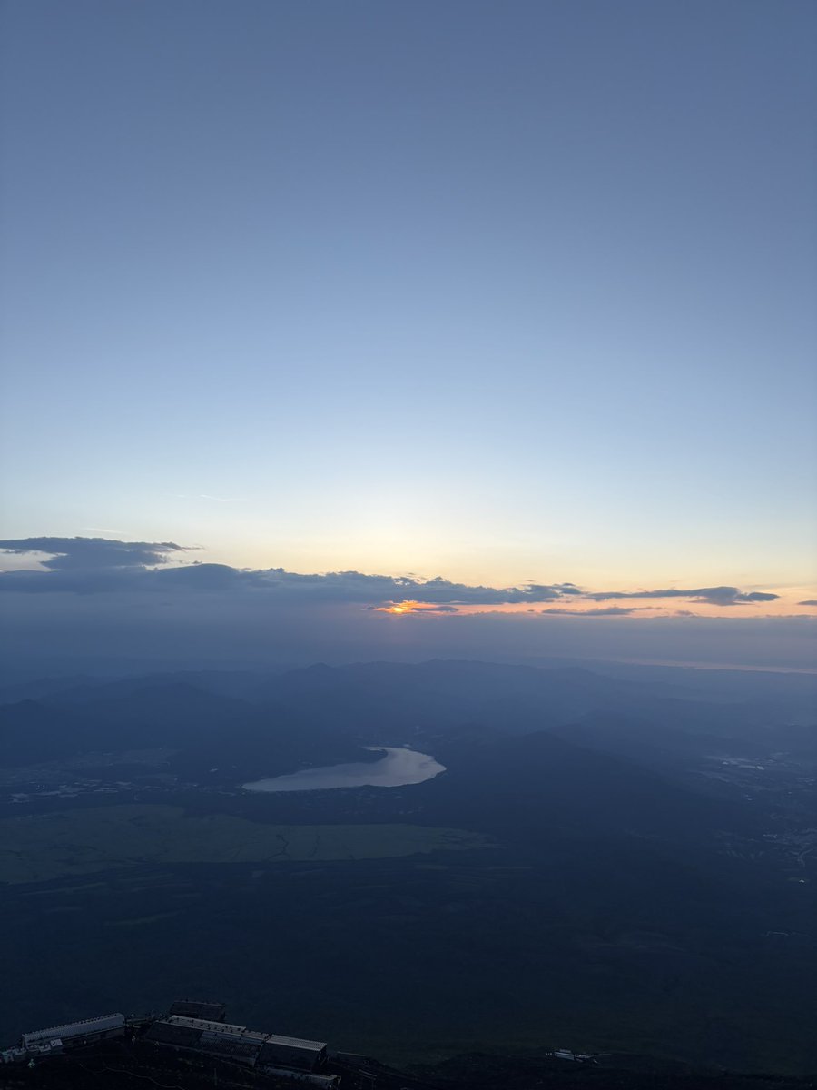 mnytbr's tweet photo. ﾜｰｲ⛰️ﾌｼﾞｻｰﾝ⛰️ https://t.co/LTS0KxnPpX