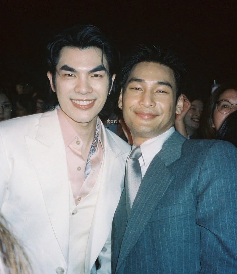 aposvision's tweet photo. “the young man who reminded me of zhan zhao had grown up, and so had i” is an actual mile quote and not a line out of a fanfic????????? https://t.co/SXHXAZ0jUV