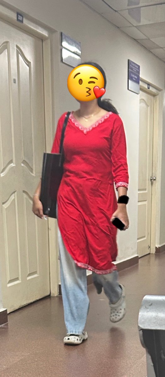 TechTech161341's tweet photo. Ivala paathu adikatha days illa🥵🥵

Iva front paakum pothu ena thonuthu? https://t.co/ZddMT9Zvw6