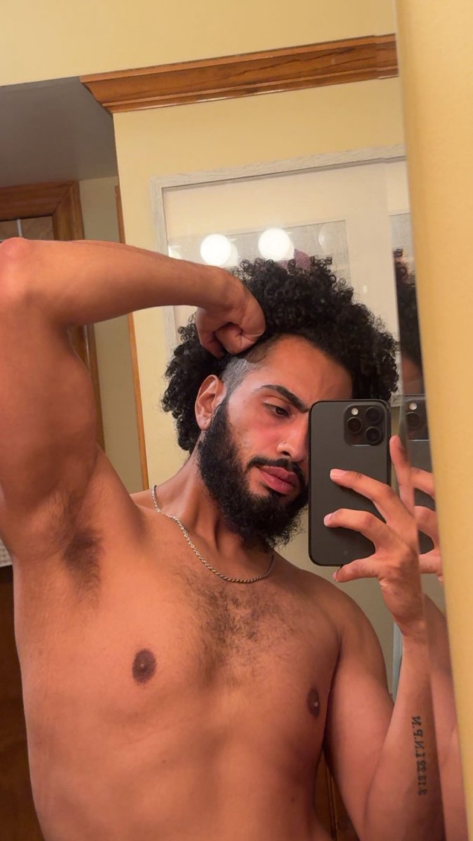 PrinceDre30's tweet photo. 💤 https://t.co/P94pbImfU8