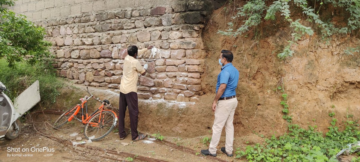 VankarKomal's tweet photo. Dusting activity done at juni kadoli raval vistar @CdhoSabarkantha @DmoSabarkantha @sbcc_phcilol @THOHimatnagar https://t.co/uh0mNU7TYx