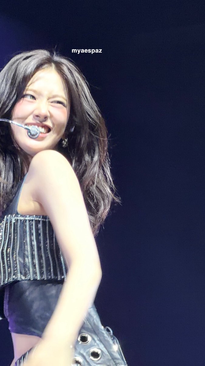 myaespaz's tweet photo. #YUJIN #IVE #IVEWORLDTOUR #IVE_AUSTIN https://t.co/YiL6TnJCK6