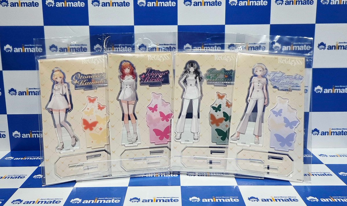 animate_busan's tweet photo. 【추천상품🎁/#굿��】
#hololive #ReGLOSS
#DEV_IS 의 첫 번째 기수‼️
리글로스의 개성가득한 멤버들이
새하얀🤍 신의상으로 등장✨
🦋디오라마 아크릴스탠드🦋
💛카나데
🩷리리카
💚라덴
💜하지메
#홀로라이브 관련 상품 구매 30,000원당
🎁브로마이드🎁 랜덤 증정‼️
#부산 #애니메이트 에서 만나요(ू•ᴗ•ू❁)