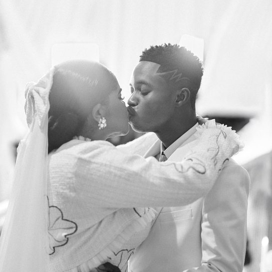 yabaleftonline's tweet photo. Peller and his wife, Jarvis. https://t.co/aVfHuEm3o9