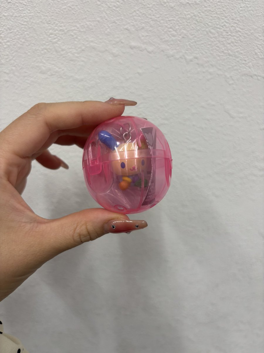 _fmp__08's tweet photo. ガチャガチャ サンリオ カラとも 交換

【譲】うさはな

【求】シナモロール

郵送または大阪梅田手渡し
お気軽にお声がけください🙇‍♀️ https://t.co/xUHgUb4UZE