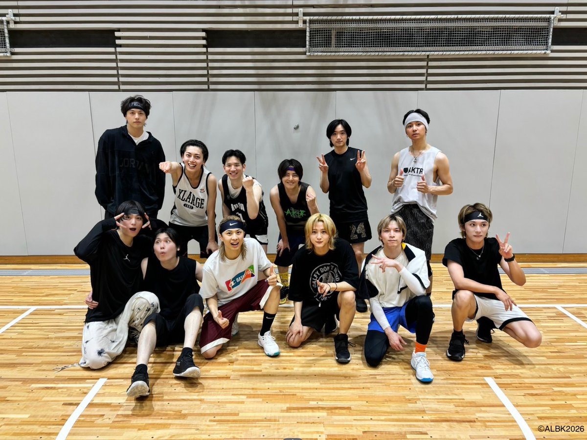 Actors_League's tweet photo. #岡宮来夢 プロデュース
『ACTORS☆LEAGUE in Basketball 2026』
8/4(火)TOYOTA ARENA TOKYO
https://t.co/rwlKzE6h8V

🔴DCチーム 🆚 🔵SSチーム
合同練習を行いました‼️

今年も #アクターズリーグ🏀 アツい試合を
お届けします❤️‍🔥皆様の応援お願いします🐥📣

✧一般発売中
https://t.co/d2i1LD56c4
✧7ABEMA PPV 独占生配信
https://t.co/HiaeJXlJcE