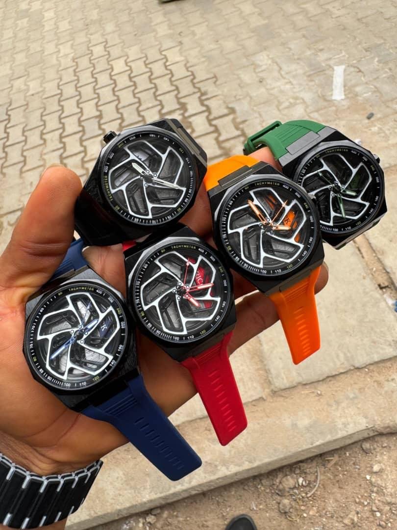 fahard_sani's tweet photo. RESTOKED. TSERA  DUAL ☑️
WRIST WATCH ⌚️ 
LEATHER ☑️
AVAILABLE ☑️
PRICE 🏷: 22K
📍 KANO, KADUNA
NATION WIDE DELIVERY 📦 https://t.co/iii95WOBY9