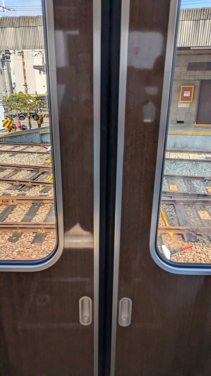 0616B15200's tweet photo. どうやら暫定運用らしく…
なんか残念 https://t.co/zPUkszcg1W