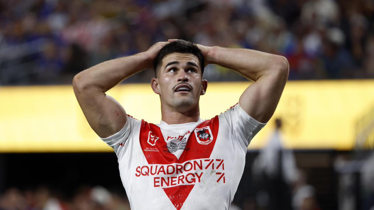 DragonsCentral's tweet photo. 🚨DRAGONS NEWS:

Dean Young has decided to drop Daniel Atkinson with Lyhkan King-Togia set to partner up Kyle Flanagan in the halves.

This just comes a day after the Dragons announced Kodi Nikorima on a two year deal.

#NRLDragons https://t.co/zfPVoorNSY