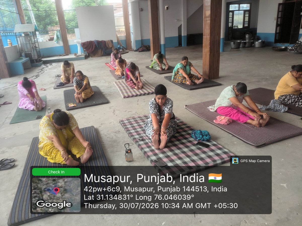 panwarkamesh16's tweet photo. @cmdiyogshala
@BhagwantMann
@AAPbalbir
@YogaAmreshJha
@KamleshMSU
@PbGovtIndia

Twitter #
#cmdiyogshala
#freeyogaclasses
#GovernmentofPunjab https://t.co/olXVJPuHcz