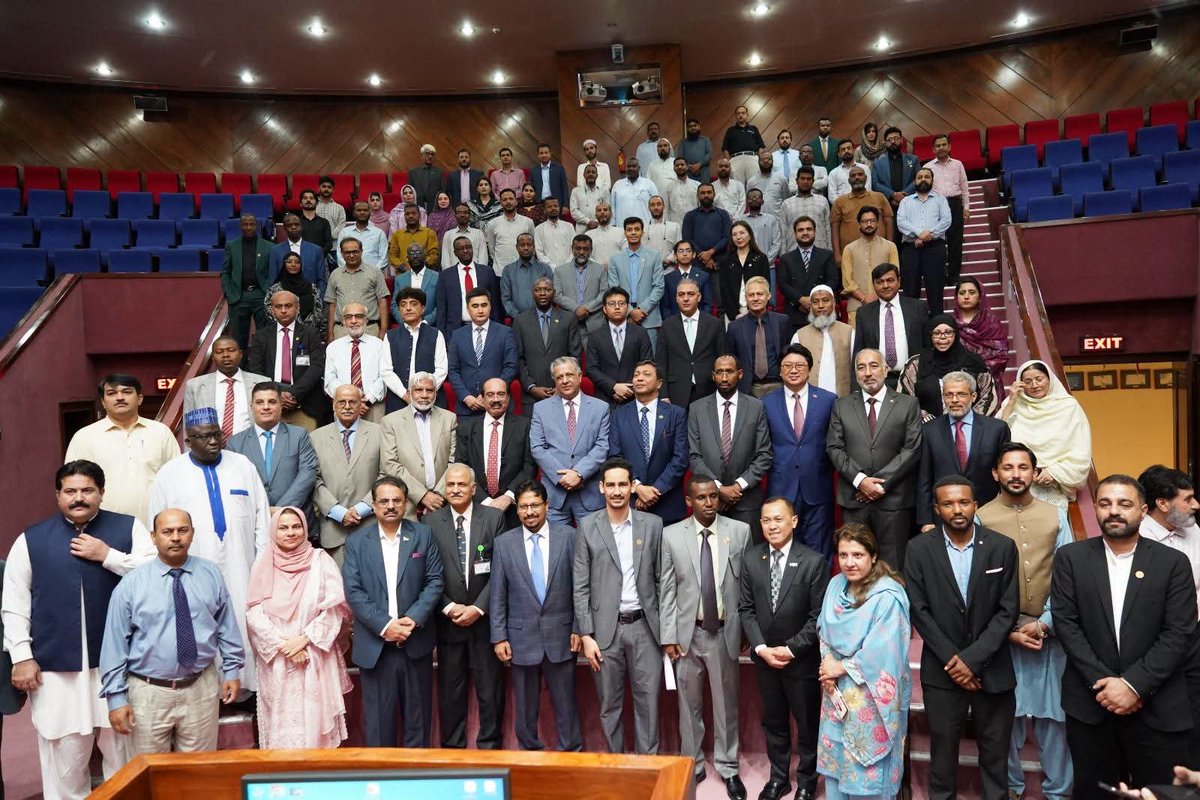 Official_RWU's tweet photo. Mr. Kashif Ali, Manager Innovation &amp; Commercialization, ORIC represented RWU at the Inter-Islamic Forum for the Advancement of Education, Scientific Research, and Innovation, organized by COMSTECH at its Secretariat in Islamabad. https://t.co/4ityrFntac