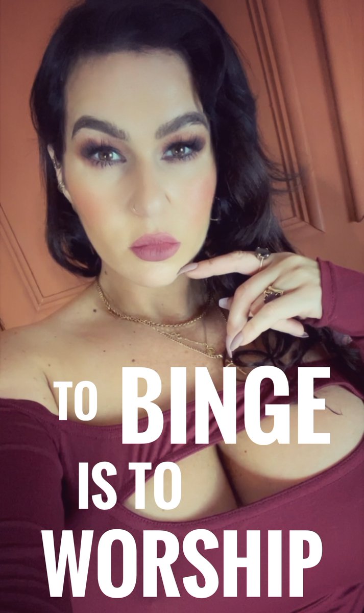 SurrenderSubmit's tweet photo. I just sold a HUGE clip order on @iWantClips!  https://t.co/meGxp0mjAY https://t.co/IUjtNcpNzE