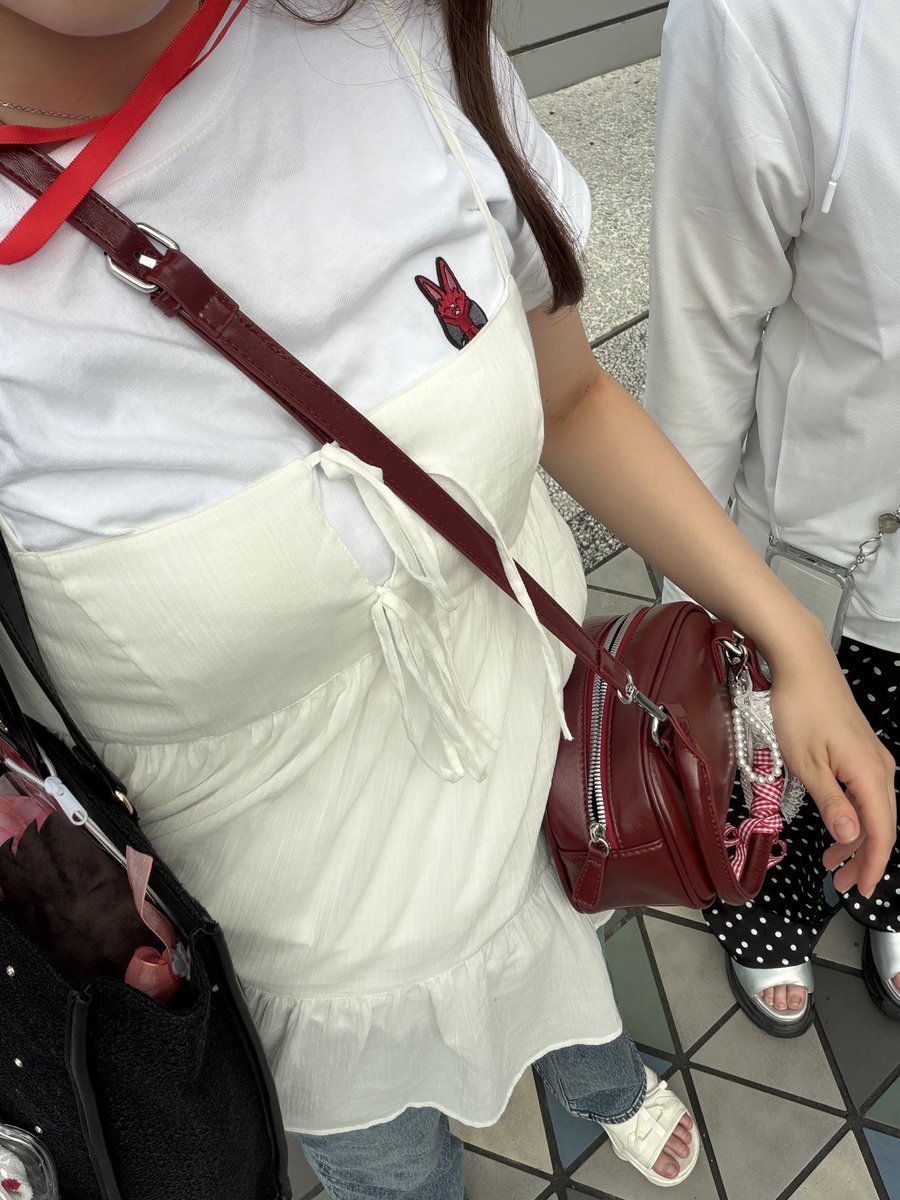 aaami_446's tweet photo. @yuta15com こちらです💦写真のところにきたのですがおられますか？？ https://t.co/NQkgWwyrb6