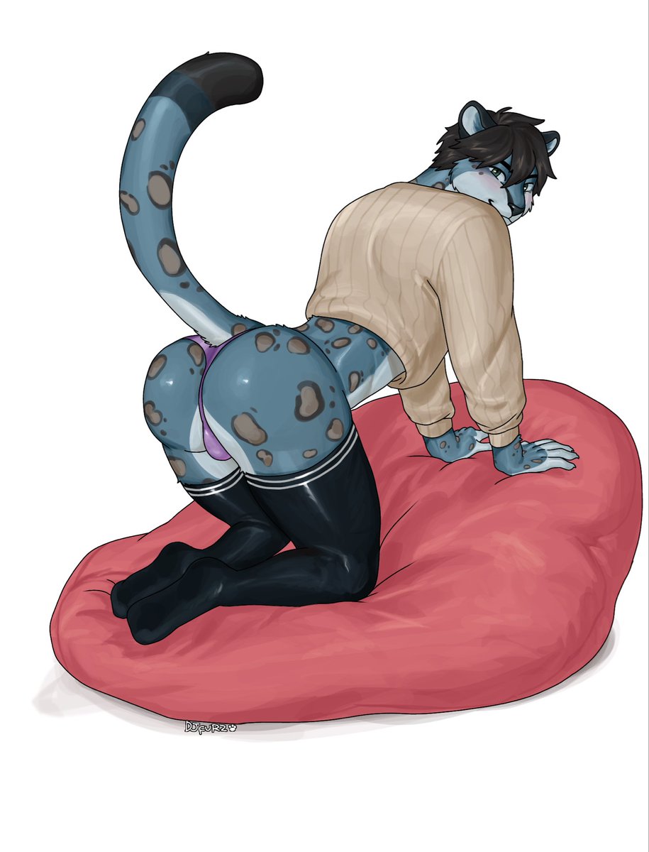 DJfurz's tweet photo. Bean bag activities
#furry https://t.co/YyKqDeepWr