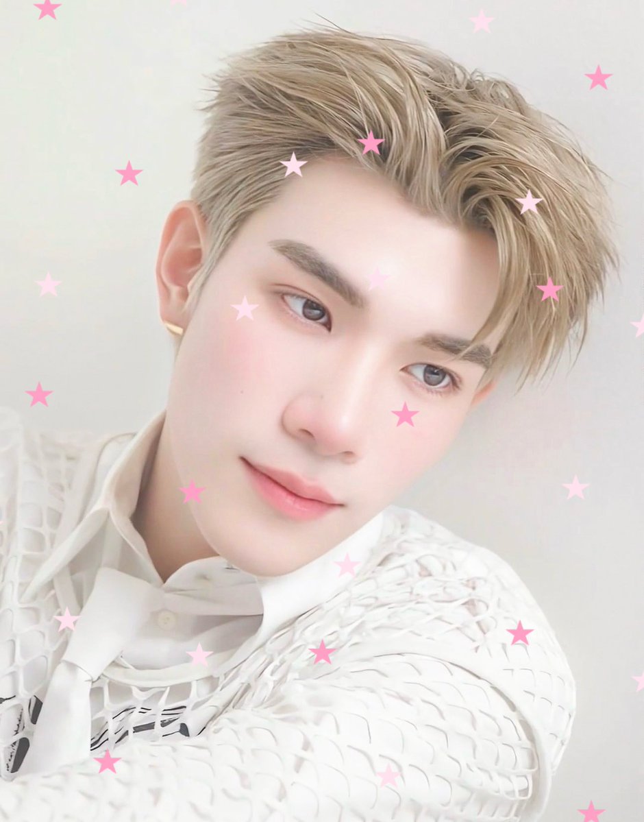 Tmdgnipp's tweet photo. ⋆˚꩜ -`♡´- very cute ˚⋆𐙚｡˚🩷₊✧

✧                                  ✧            .
          ⊹
　  .           ｡ﾟﾟ･｡･ﾟﾟ｡⠀
                 ﾟ｡   ♡ ིྀ  ｡ﾟ          ✧            .
                  　ﾟ･｡･ﾟ
✧ 　　               　 　   +         ⊹
  .　　 　  ✧        .

MINT X FOURTH BOUCHERON 
#FOURTHxMintMagTH
#Fourthnattawat #โฟร์ทณัฐวรรธน์