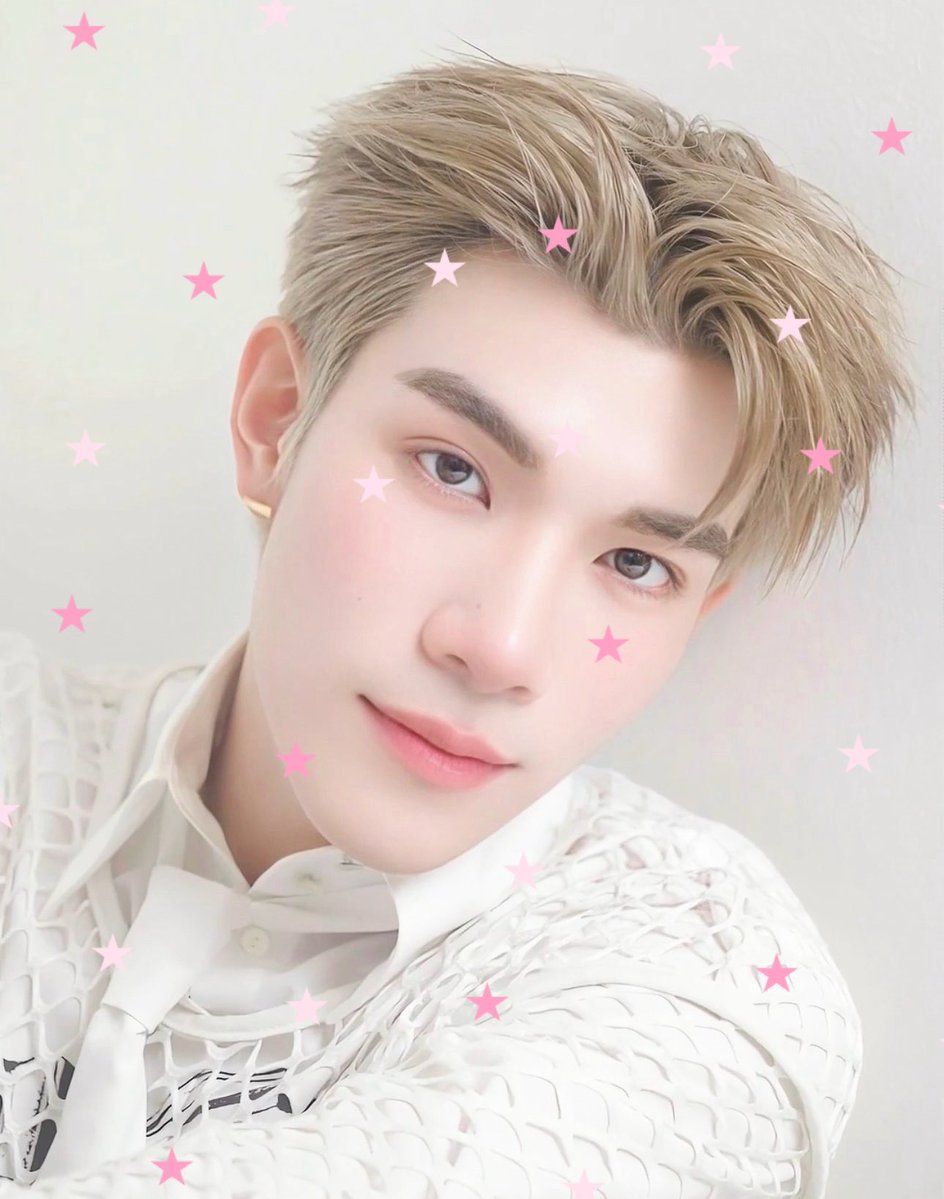 Tmdgnipp's tweet photo. ⋆˚꩜ -`♡´- very cute ˚⋆𐙚｡˚🩷₊✧

✧                                  ✧            .
          ⊹
　  .           ｡ﾟﾟ･｡･ﾟﾟ｡⠀
                 ﾟ｡   ♡ ིྀ  ｡ﾟ          ✧            .
                  　ﾟ･｡･ﾟ
✧ 　　               　 　   +         ⊹
  .　　 　  ✧        .

MINT X FOURTH BOUCHERON 
#FOURTHxMintMagTH
#Fourthnattawat #โฟร์ทณัฐวรรธน์
