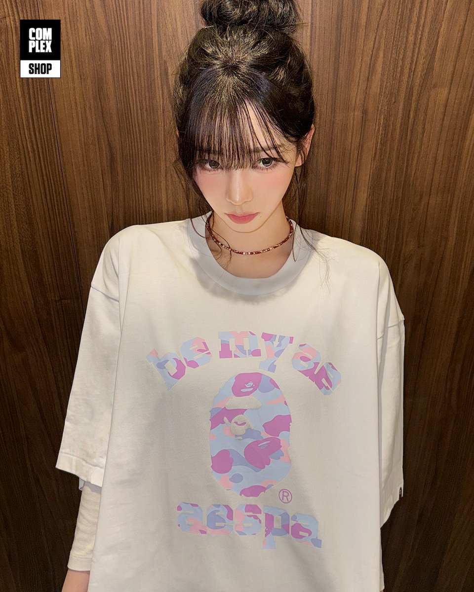 wwd_jp's tweet photo. 「ア ベイシング エイプ®」×aespa　最新アルバム「LEMONADE」のリリースを記念したTシャツやフーディーなどを発売
https://t.co/qk6JNxhmQc https://t.co/Ig6GH65Y4k