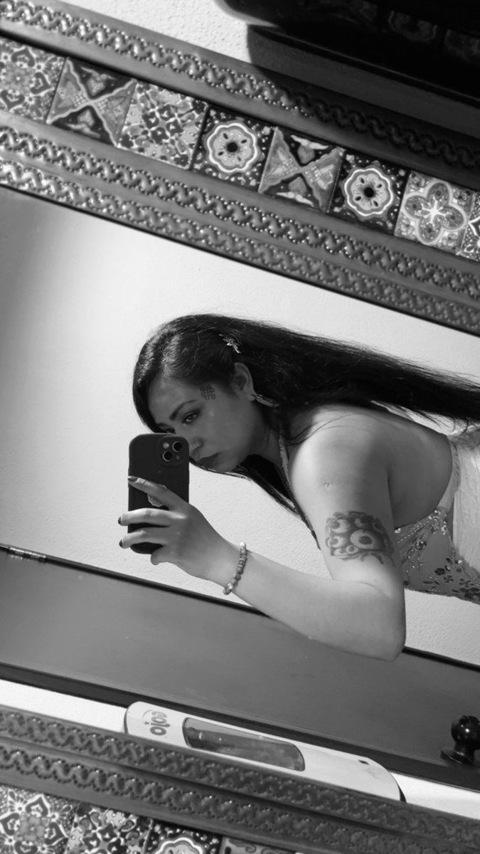 marly04422's tweet photo. Holaa❤️
#mexicana #onlyfans https://t.co/UO06ISOmIH
