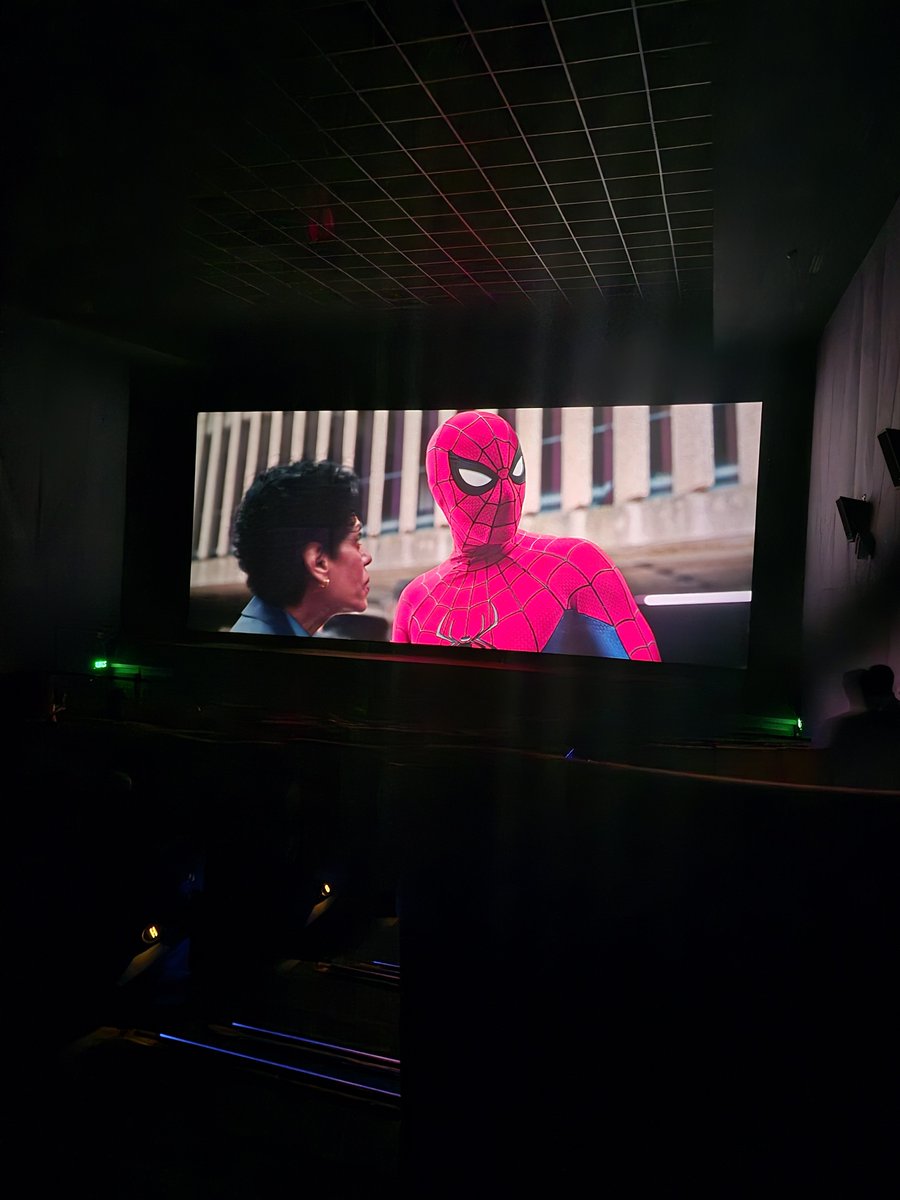 erysmind's tweet photo. everything i ever wanted and hoped for. 10/10 https://t.co/AgHkQhxZ1O