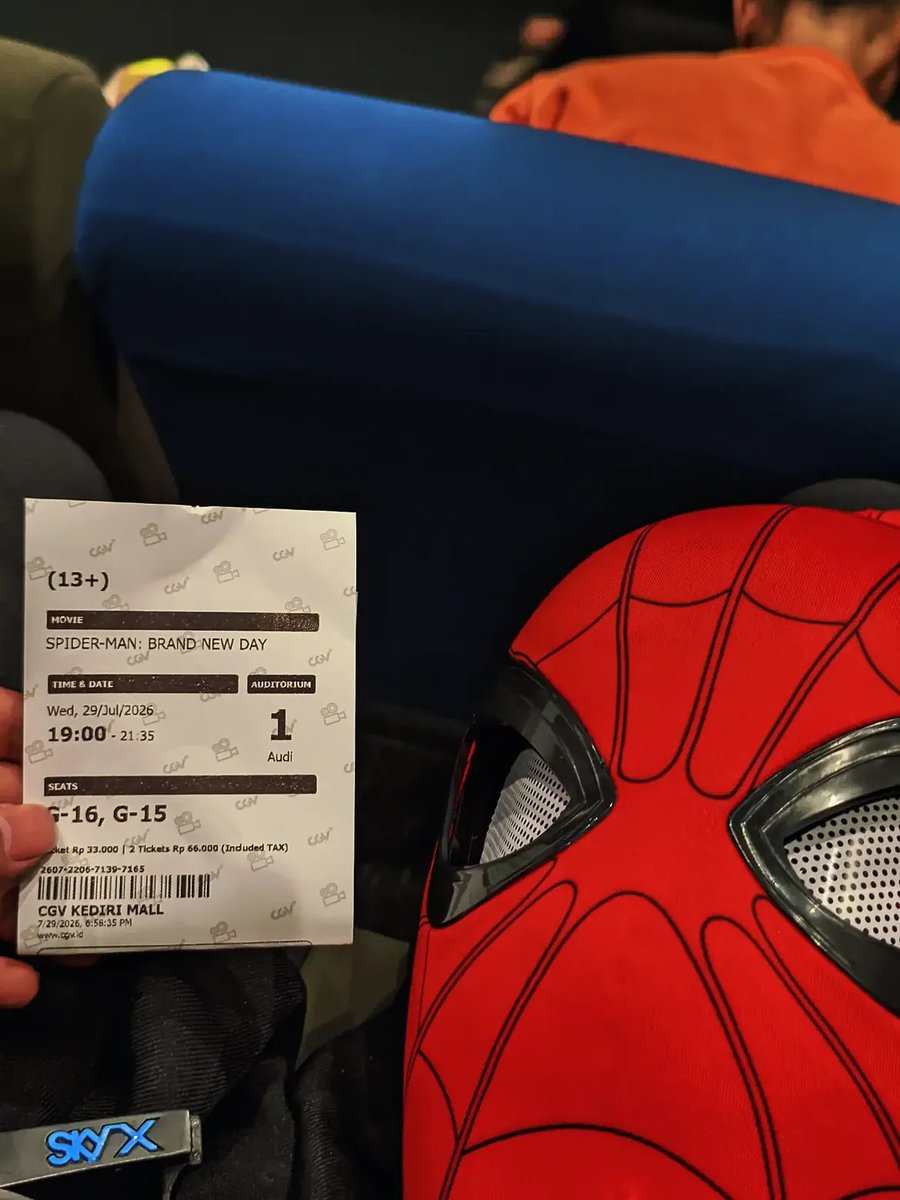 natvrrr's tweet photo. spidey time 🕷️

#spiderman https://t.co/WfhF2JP9fT