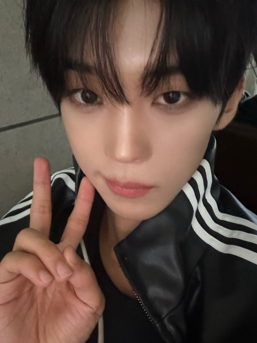 zzangfann's tweet photo. 뚱개귀여워 https://t.co/hXdVl32K2r