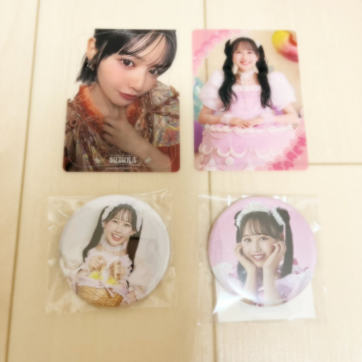 amn______love's tweet photo. #ふるっぱー交換　トレカ　缶バッジ　ステッカー

【譲】　松本　鎮西　真中　早瀬

【譲】　買取

クリアトレカ　各300円
紙トレカ　各200円
缶バッジ　各400円
プロマイド、ステッカー　各300円

纏めて買取してくださる方（⚠️5個〜）
早瀬、真中のみどれでも200円

8/5手渡し https://t.co/rRpcDwopSA