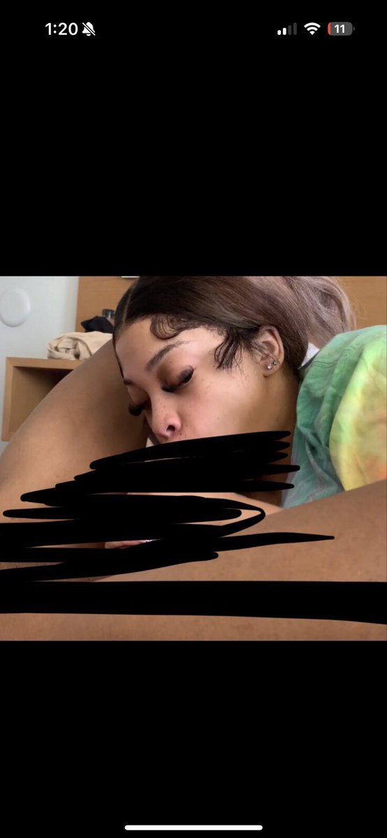 Jaydtooturnt's tweet photo. This lil hoe a scammer , paid then ghosted over $30 . 🤣🤣  her IG @ravenalejah smh lmao . Thick stank broke light skin . https://t.co/ofsrascAtI