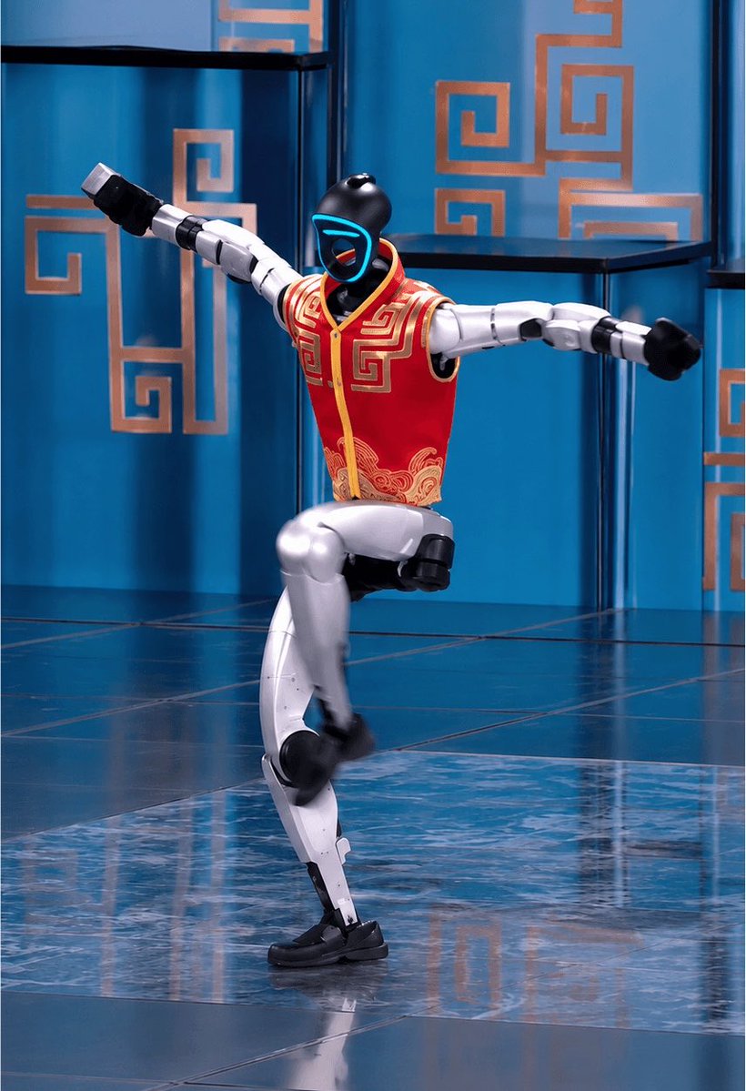 BRICSinfo's tweet photo. JUST IN: 🇨🇳🇺🇸 China announces it is preparing to retaliate after US imposes import ban on Chinese robots. https://t.co/w1GiHwF0jz