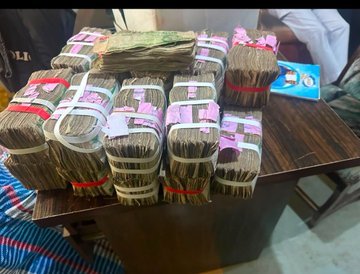 Ojolowo_1's tweet photo. Osun State's Secretary to the State Government, Teslim Igbalaye, along with five others, has reportedly been arrested by the Osun State Police following an intelligence-led raid on his residence.

According to reports, security operatives recovered ₦4.8 million in cash, Permanent Voter Cards (PVCs), electoral voter registers, and other items described as incriminating during the operation. Authorities are expected to provide further details as investigations continue.