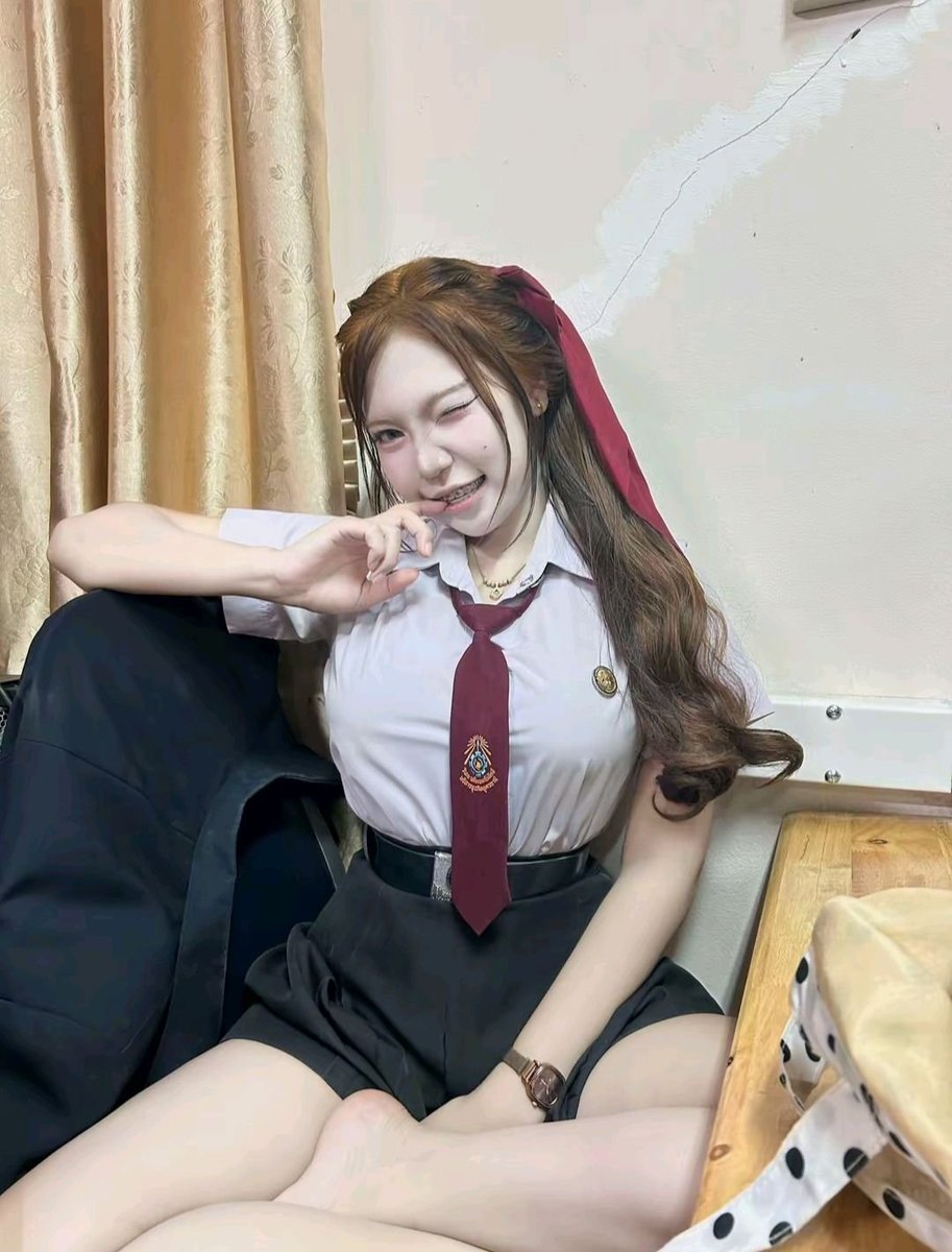 CllxnM33165's tweet photo. อีองุ่น🍇มันร่านหีมาก หน้าตาร่านหีร่านควยสุดๆ
เรื่องวันนั้น เย็นวันที่24/7/69 ผมขับรถไปเล่นที่แถวจตุจักรแล้วเห็นพี่คนนึงสวยมากยืนอยู่หน้าร้านอาหารแห่งนึงผมก็ลืมชื่อร้านละ แล้วผมก็เลยเข้าไปถาม ชื่ออะไรครับ เขาก็บอกว่าชื่อองุ่นอายุ19ย่าง20ปี องุ่น https://t.co/7j64mWLvQ5