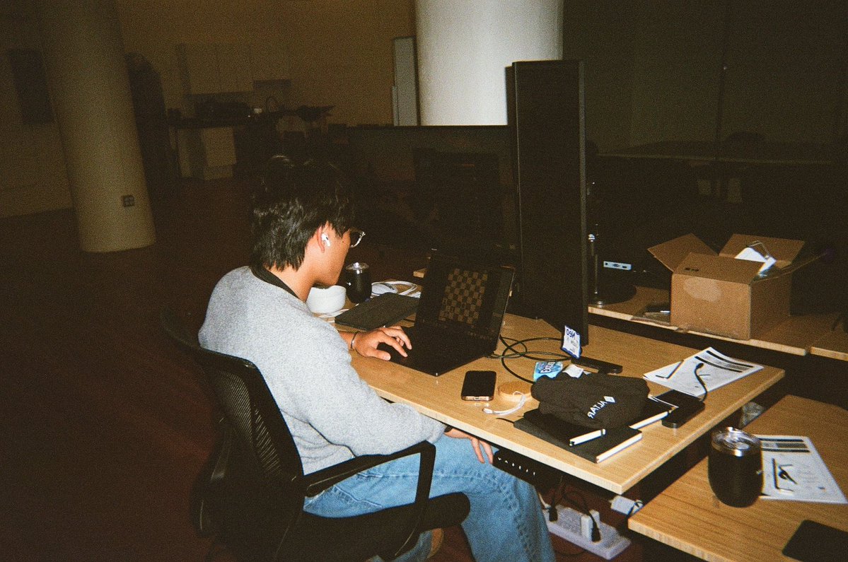 catherinehyeo's tweet photo. happy national intern day to Altara's engineering interns! one of our favorite things about interns is they haven’t yet internalized which problems are “supposed” to be too hard and learn absurdly fast

shoutout to @justinhouu @lukgpt for bringing a ton of curiosity, shipping great work, and ensuring no one on the eng team gets too comfortable during chess matches...