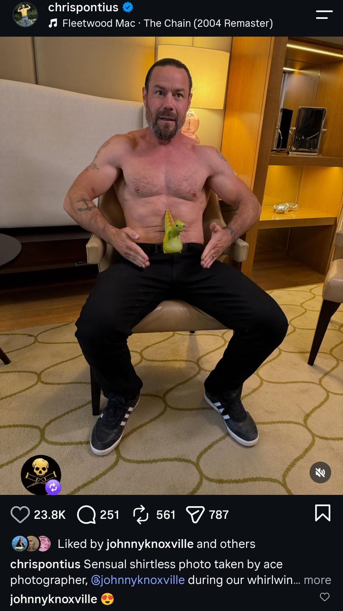 mascryandunn's tweet photo. He never passes on an opportunity to get gay on Instagram https://t.co/cO4g2HUXE8