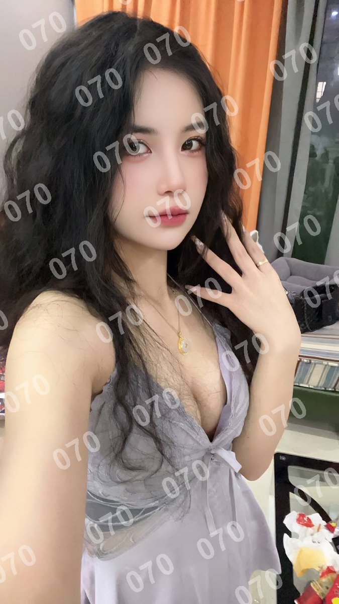 MarkL909's tweet photo. 你终究会明白，要走的人留不住，装睡的人叫不醒，不爱你的人你永远感动不了。

金华市义乌市张拉膜广场

琏係👉🏼❌：@robertonorto13（失联看主页第一条帖子，转发或者截图页面可效率通过）

#金华 https://t.co/Pb1s10yRf4