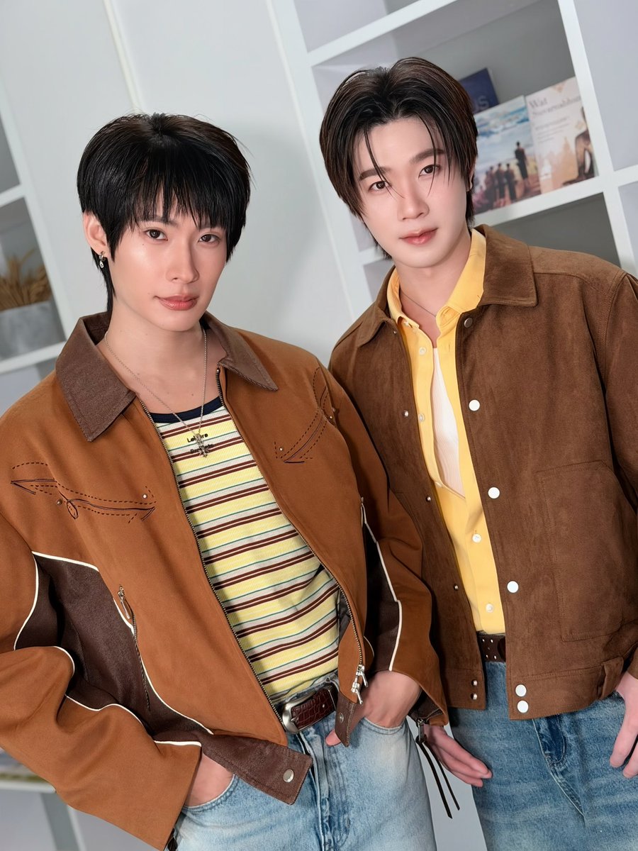 DomundiTV's tweet photo. “ติวเตอร์” @TutorKrp และ “ยิม” @mynameis_yim พร้อมแล้วสำหรับงาน EVERPINK Love at First Blush with TutorYim ✨

#EVERPINKxTutorYim https://t.co/INtxTYK8UV